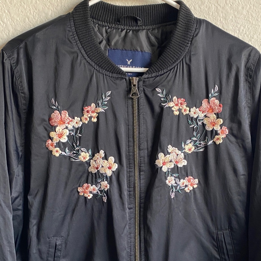 American Eagle Outfitters Black Floral Bomber Jacket - Picture 3 of 13
